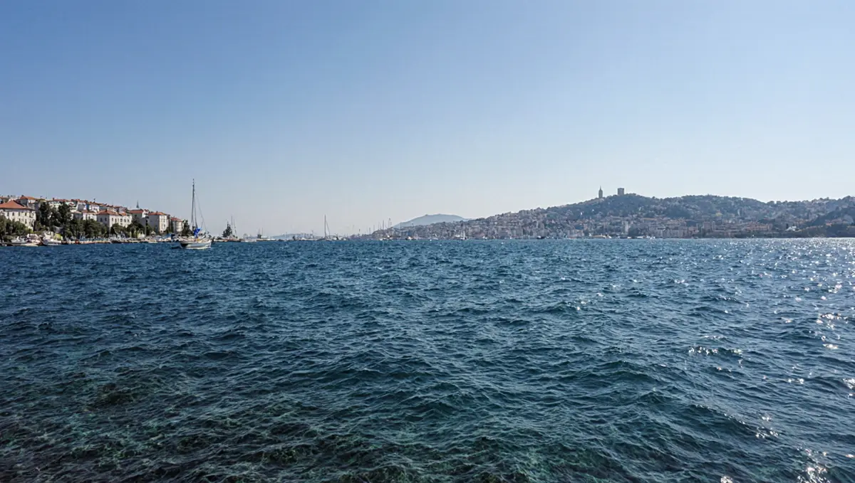 İzmir'de Hava: 13 Kasım'da Güneşli Bir Gün