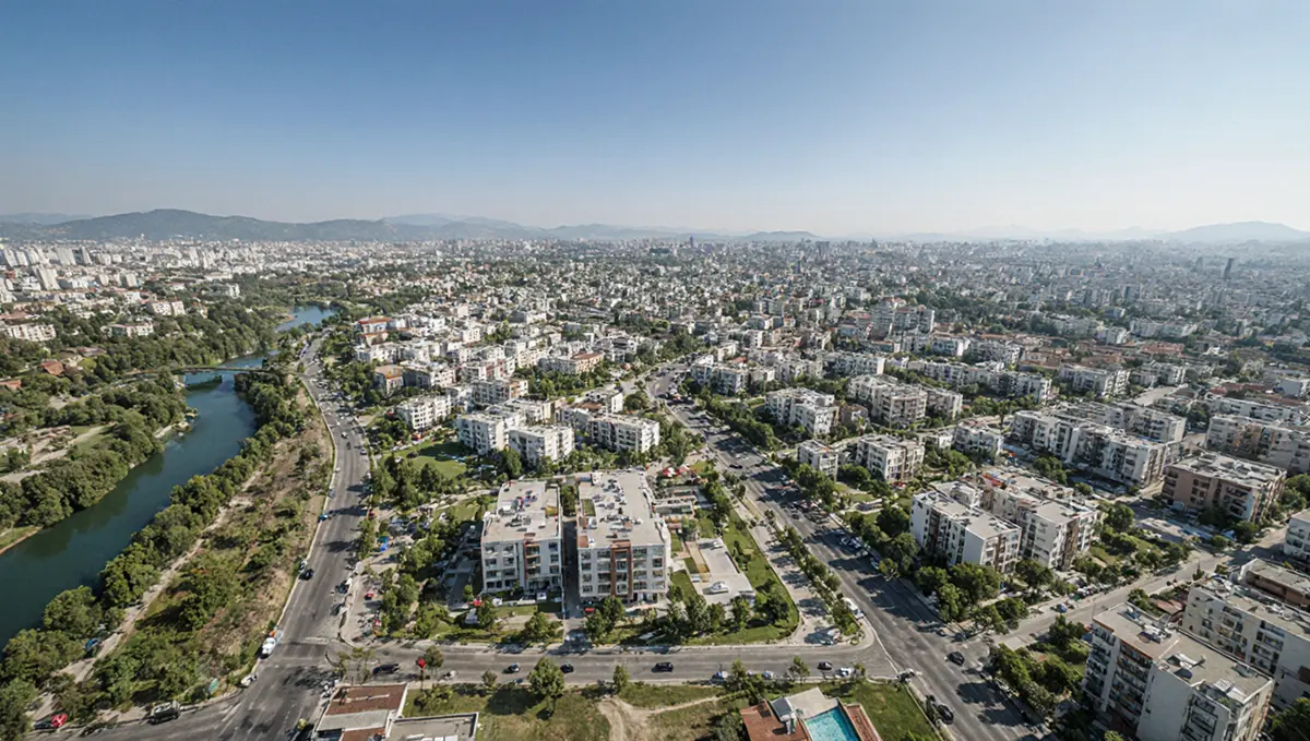 İZMAR Gültepe Şubesiyle 15'e Ulaştı