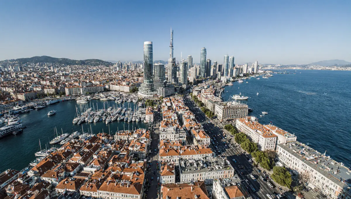 İzmir'de Arazi Takası Tartışma Yarattı