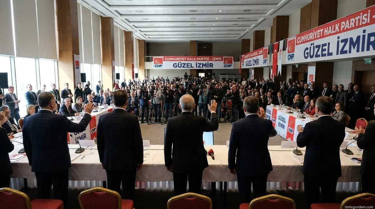 Bilal Saygılı AK Parti'nin 25 Yıllık İzmir Yolculuğunu Anlattı