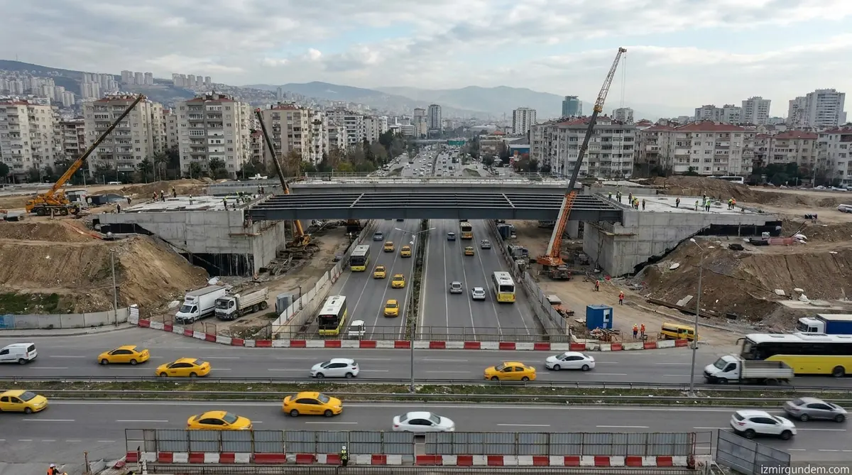 Bilal Saygılı'dan Cemil Tugay'a Mavişehir Üst Geçidi Tepkisi