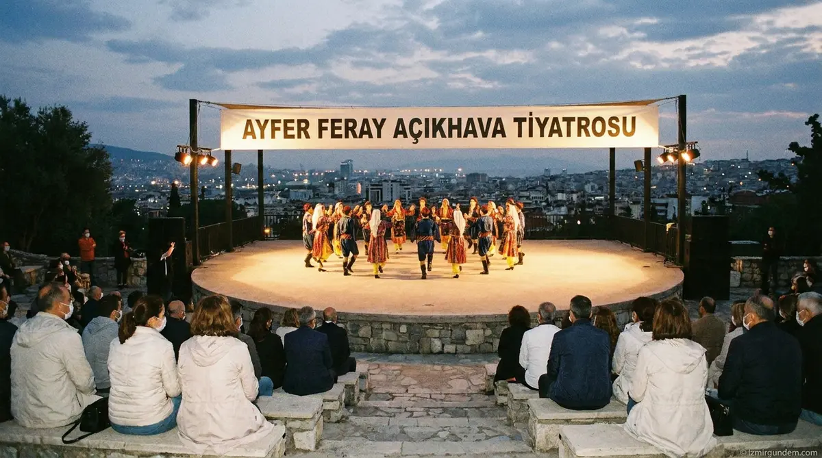 Bornova Ayfer Feray'da Dansın Renkleri Rüzgarı