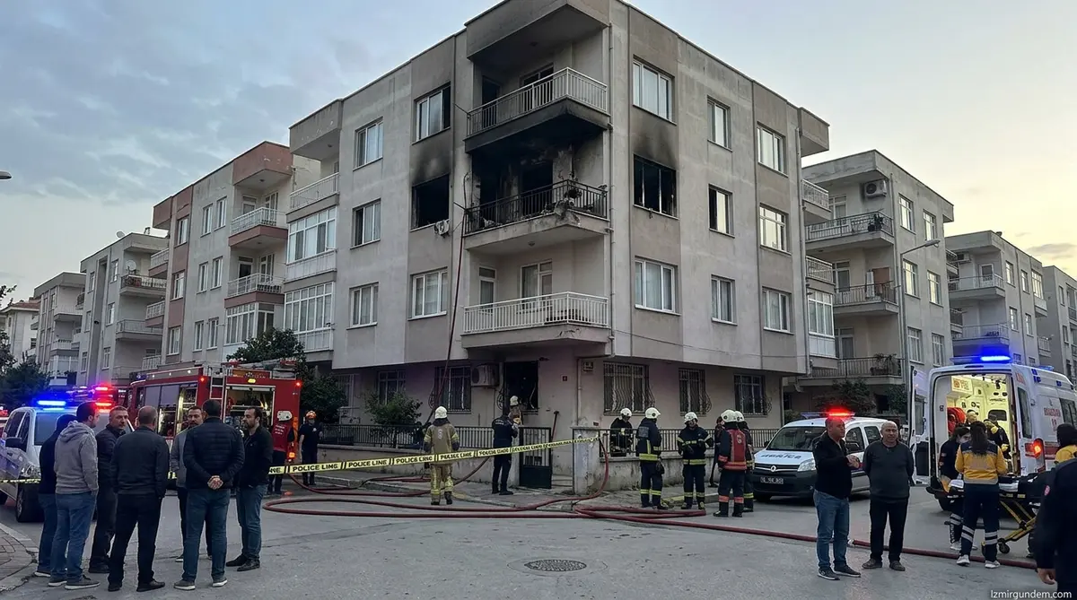 Bornova'da Ev Yangını Faciası: 1 Ölü, 1 Ağır Yaralı