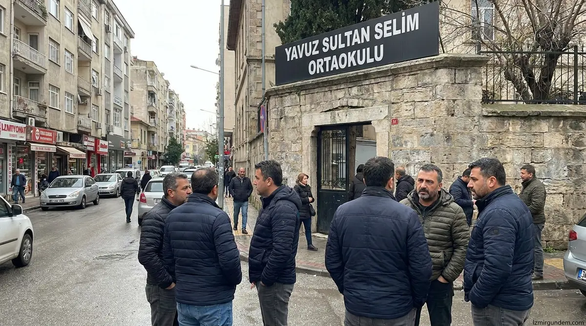 Bornova'da Matematik Öğretmenine Kadın Velilerden Taciz Suçlaması
