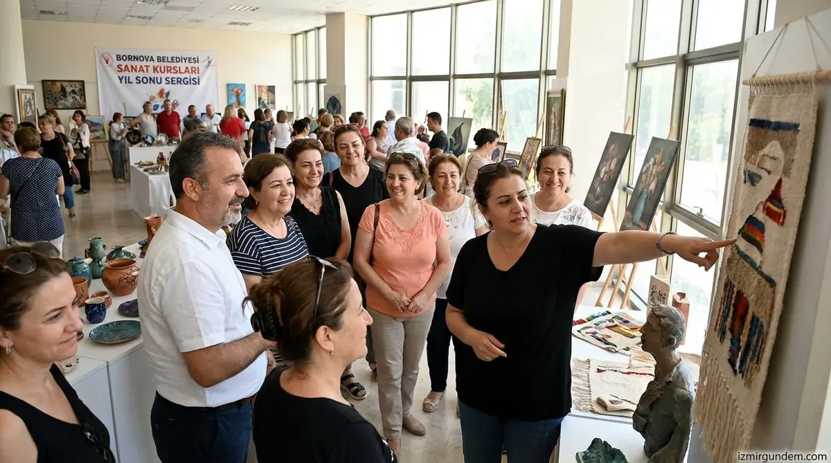 Bornova'da Sanat Rüzgarı: Kursiyerlerin El Emeği...