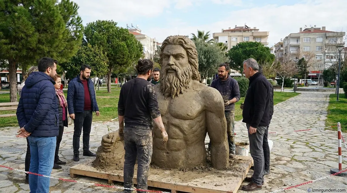 Bornova’da Çamur Sanata Dönüştü: Poseidon’un...