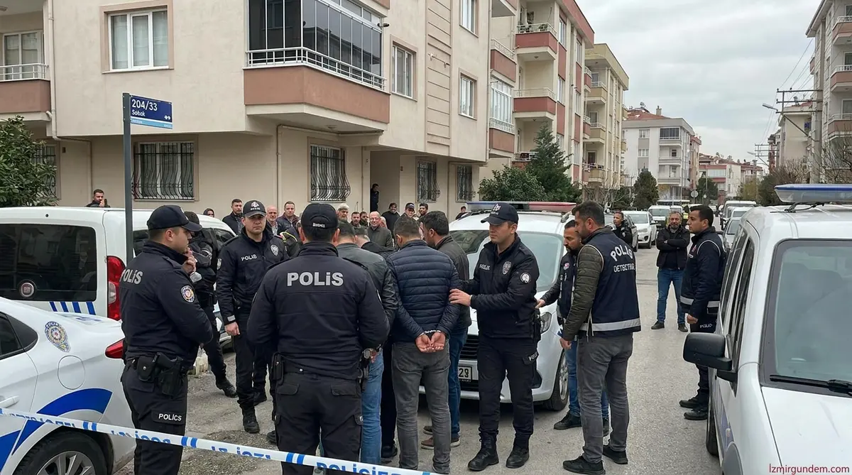 Buca 204/33 Sokak'ta Silahlı Hareketlilik: 8 Gözaltı