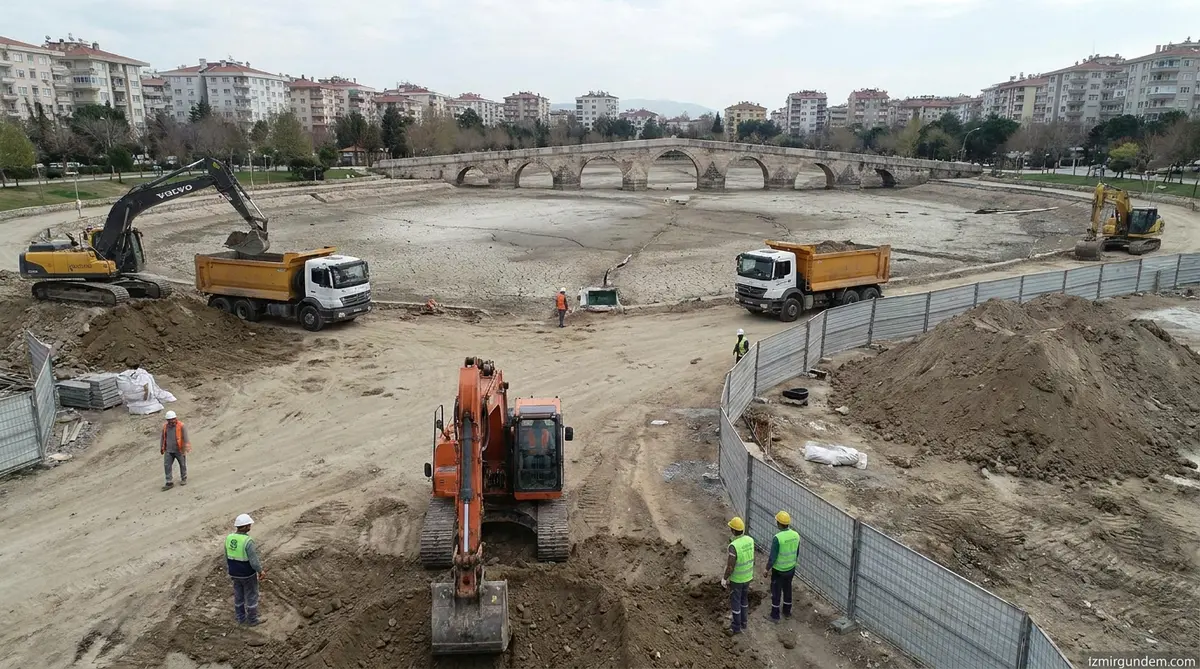 Buca Yedigöller Parkı Yenileniyor: Dev Kaykay Parkı Geliyor