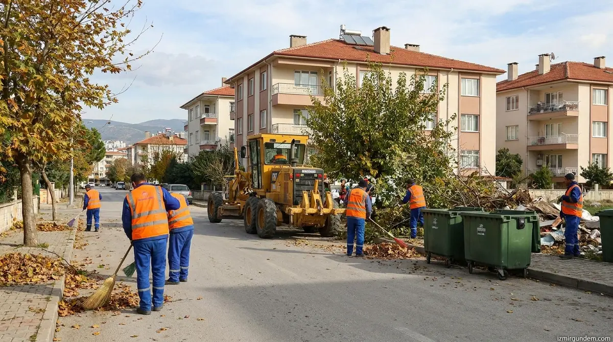 Buca Yenigün Mahallesi'nde 50 Personelle Temizlik Seferberliği