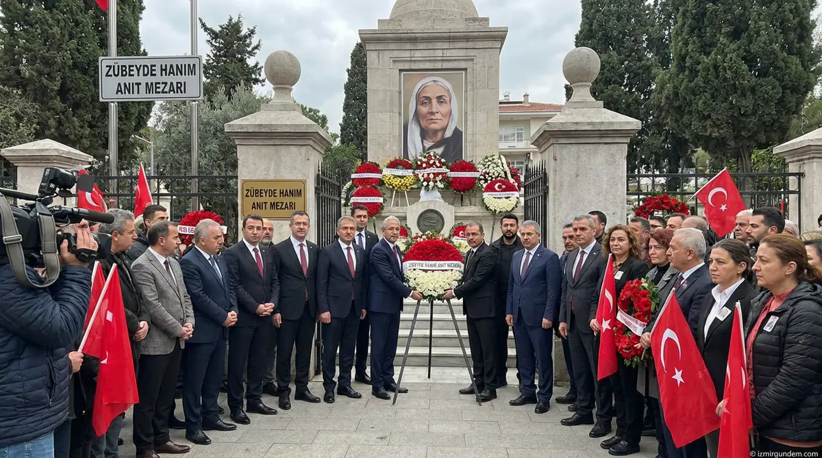 Zübeyde Hanım Anıt Kabri Başında Anıldı