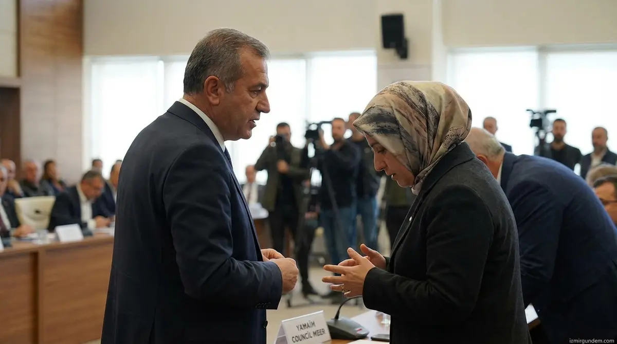 Seferihisar Meclis Üyesi'nden Şüpheli Kadın...