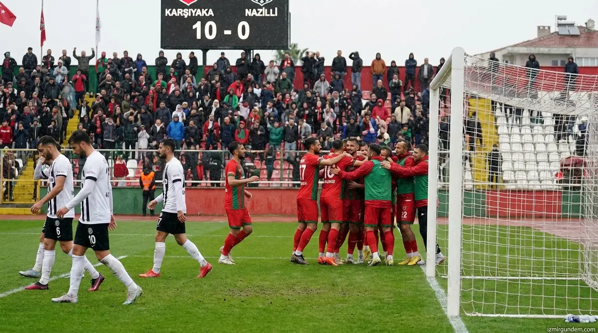 Karşıyaka'dan Nazilli'ye Gol Yağmuru: 10-0