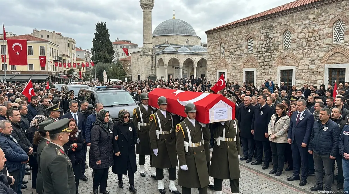 Şehit Pilot Bolat İzmir'de Toprağa Verilecek
