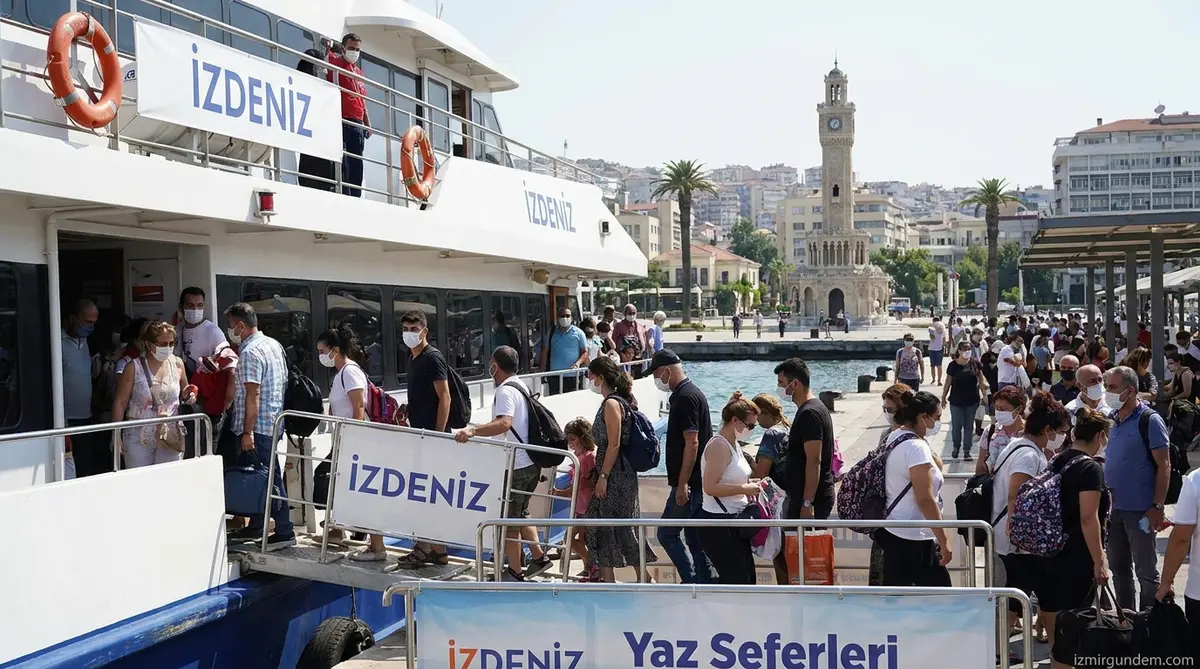 İZDENİZ Yaz Seferlerinde Yolcu Sayısı 20 Bini Aştı
