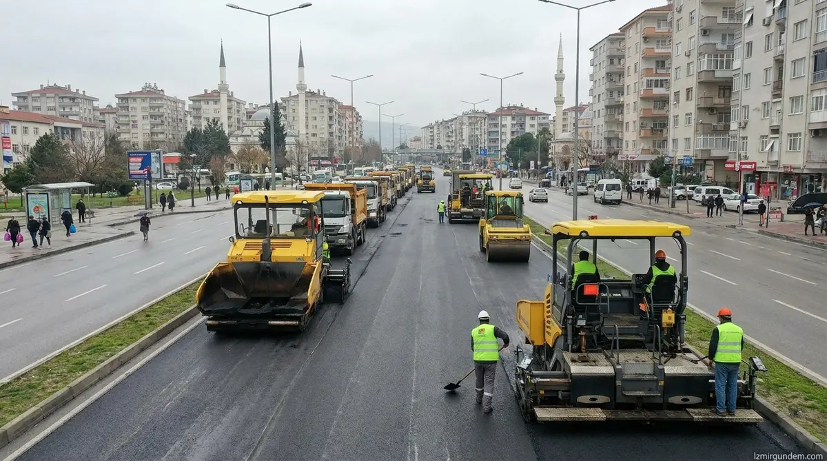 İzmir Yollarında 2 Milyar Liralık Dev Hamle: 120 Nokta Yenilendi