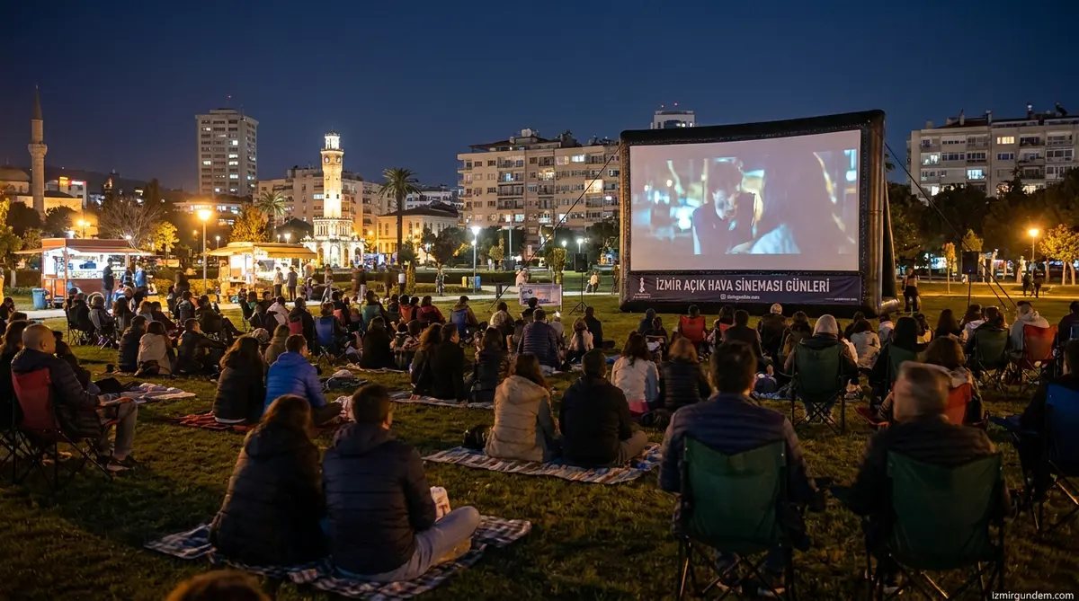 İzmir'de Ücretsiz Gezici Sinema Keyfi Başlıyor
