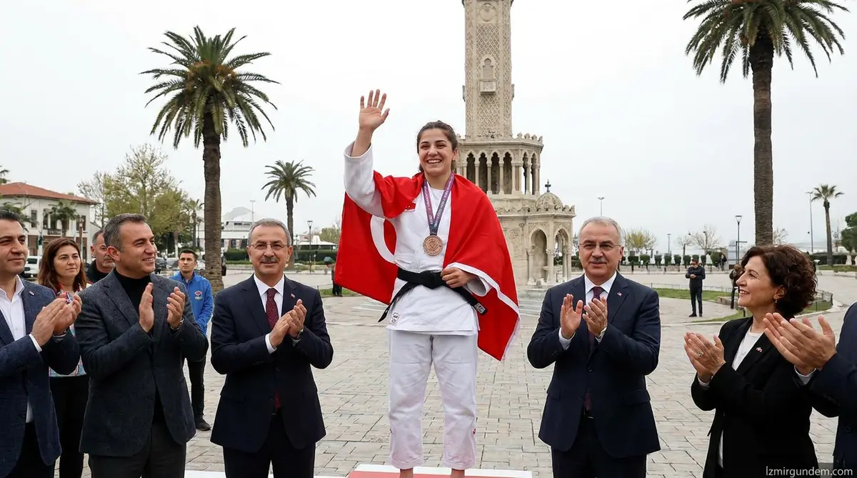 İzmirli Judocu Sema Mete Avrupa Kürsüsünde
