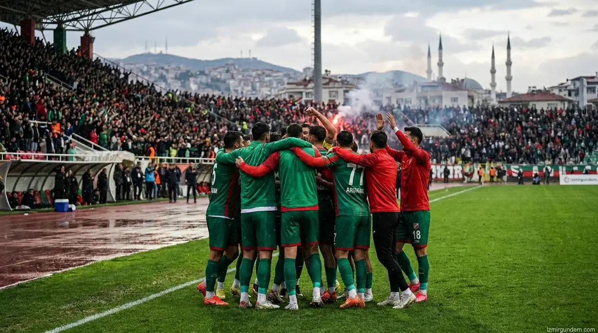 Karşıyaka Bursa Deplasmanında Puanı 90+6'da Kurtardı