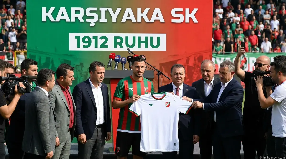 Karşıyaka Yeni Sezon Formalarını Tanıttı: 1912 Ruhu Sahada