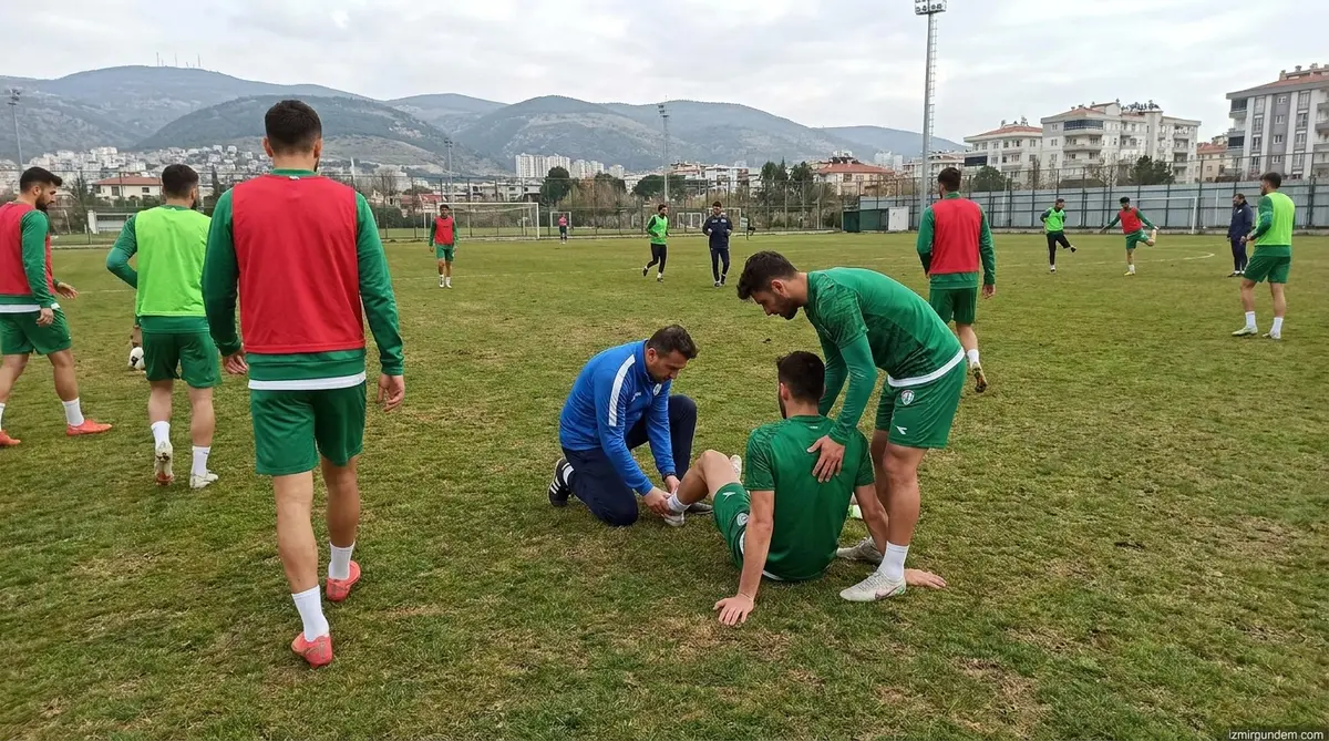 Karşıyaka'da Bursa Deplasmanı Öncesi Üç Sakatlık Şoku