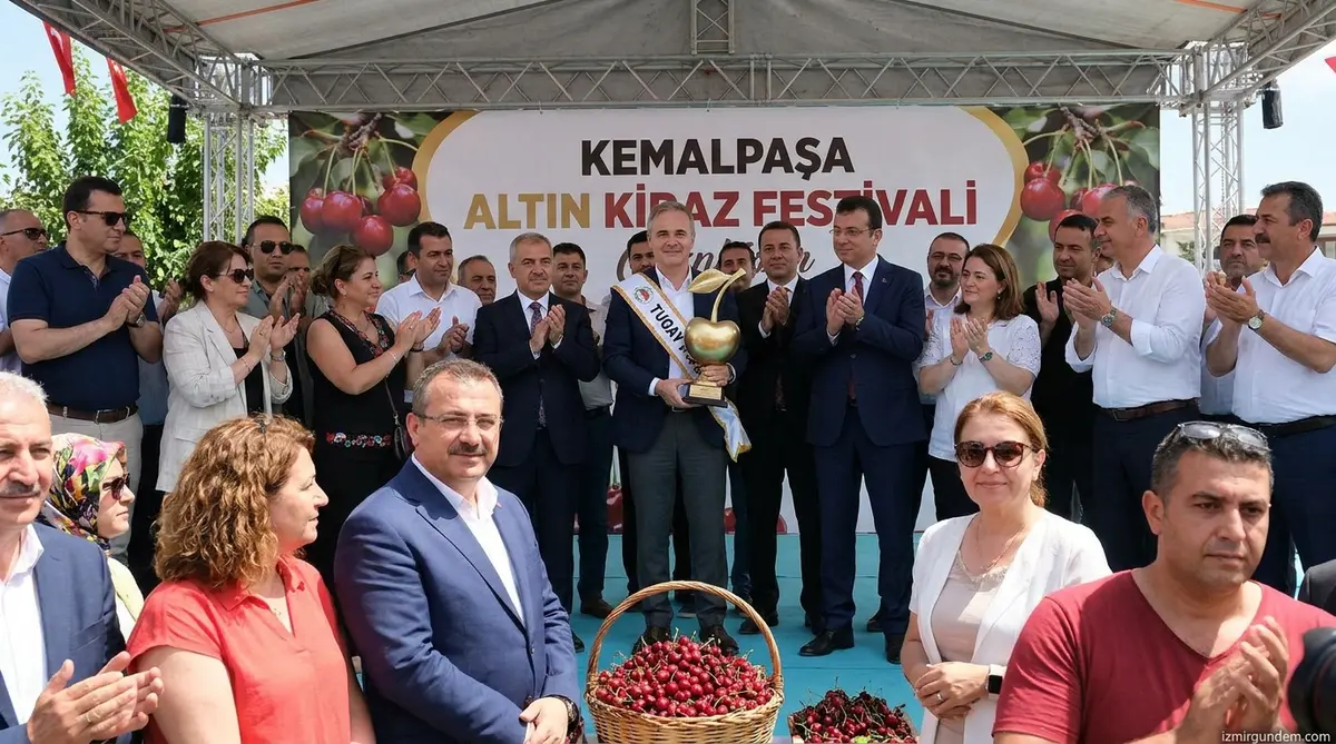 Kemalpaşa Altın Kiraz Festivali Tugay ile Taçlandı