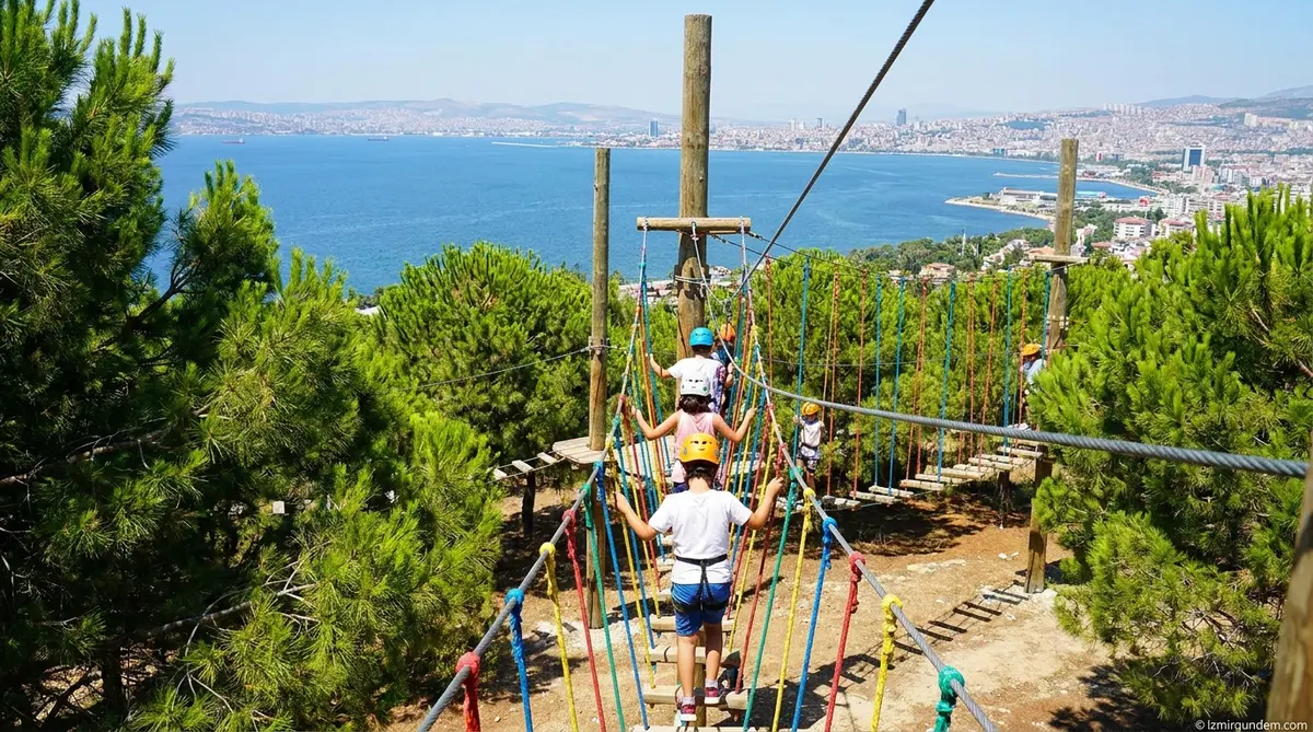 Konak Macera Parkı Yeni Sezonu Coşkuyla Açtı