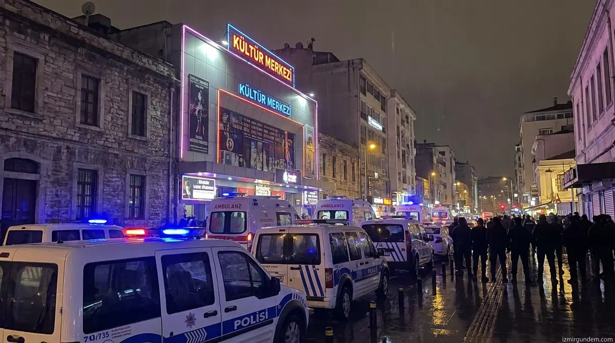 Konak'ta Hesap Kavgası Kanlı Bitti: Belediye İşçisi...