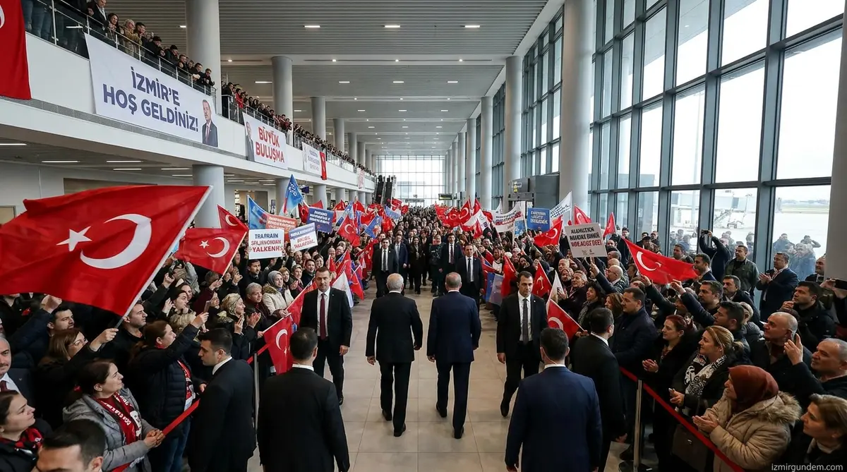 Kılıçdaroğlu ve Özgür Özel İzmir'de: Ege'de Siyaset Hattı