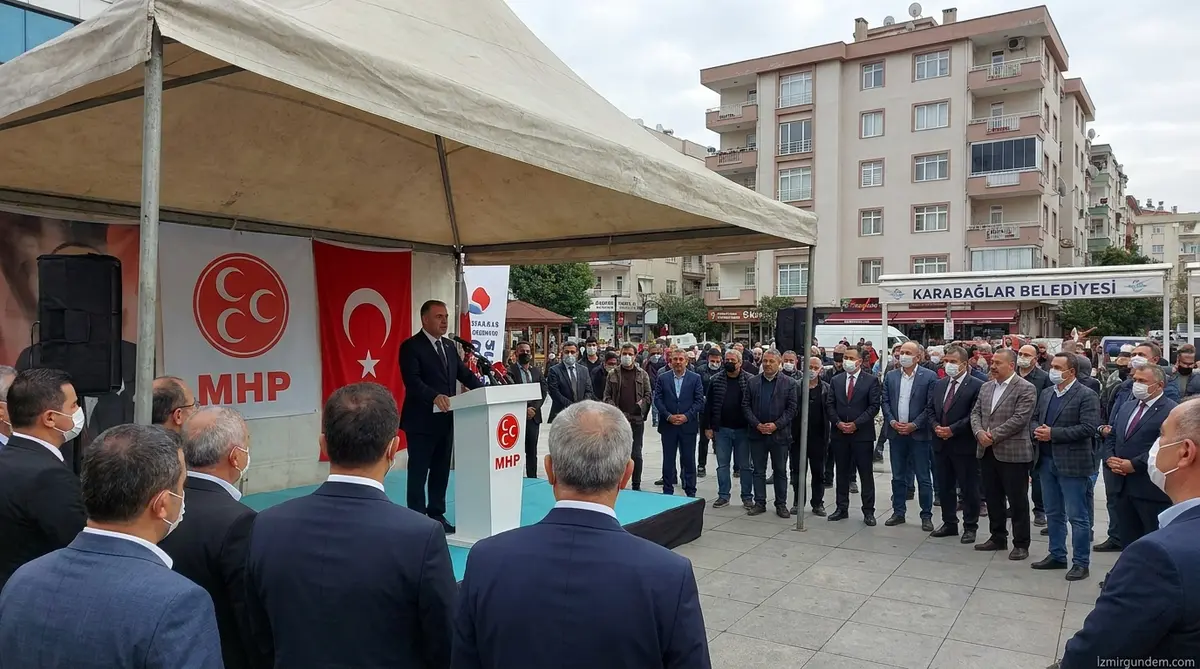 MHP İzmir'de Kongre Maratonu Karabağlar'dan Başlıyor