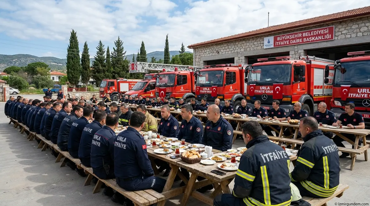 Urla Belediye Başkanı Selçuk Balkan İtfaiye Ekipleriyle Buluştu