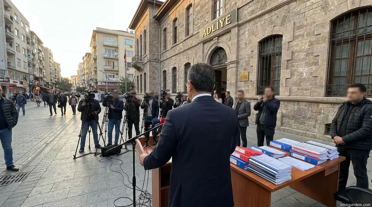 Özgür Özel'e 800 Bin TL Tazminat Cezası: Erdoğan Davayı Kazandı