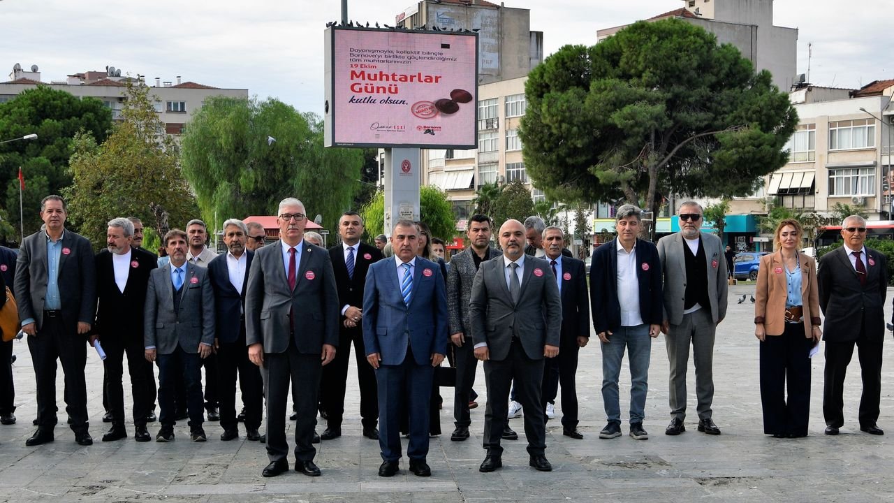 Bornova'da Muhtarlar Günü Kutlandı