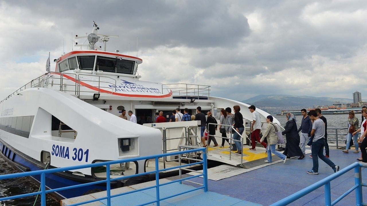İZDENİZ'e Yolculardan Yüksek Memnuniyet